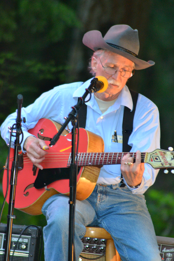 3 Rivers Folklife Concert Featuring J.W. McClure In Pasco, Washington