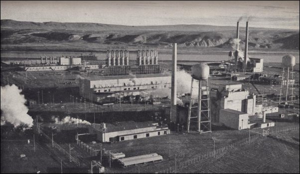 Hanford F-Reactor Plutonium Production Complex 1945
