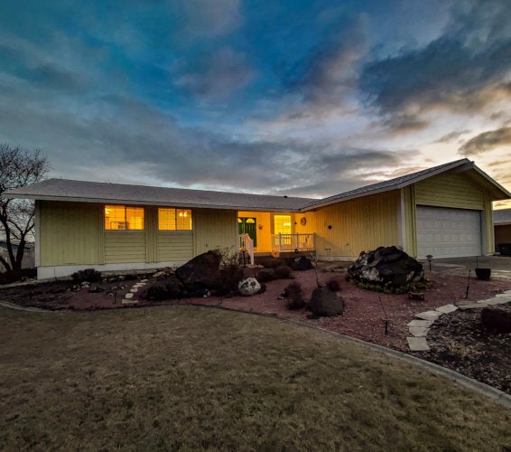 West Richland Washington 99353 Homes For Sale And Real Estate