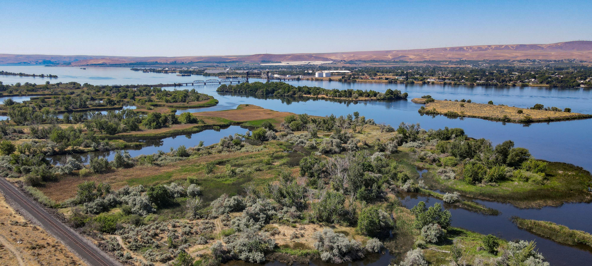 Waterfront Homes For Sale in West Richland WA, Riverfront Property, Real Estate, MLS Listings